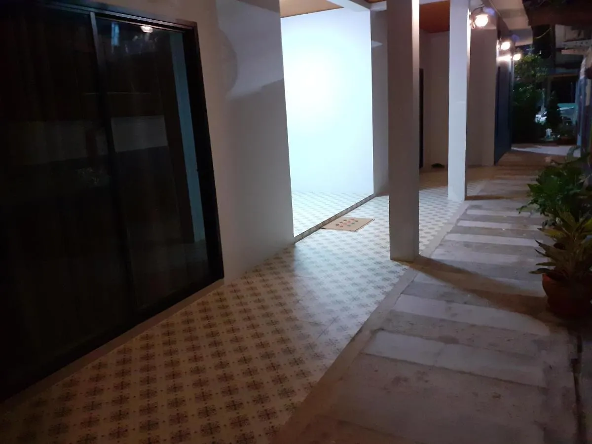 Lanta Daisy Residence 란타섬 태국
